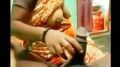 اللسان في الهواء الطلق في الهواء الطلق الآسيوي